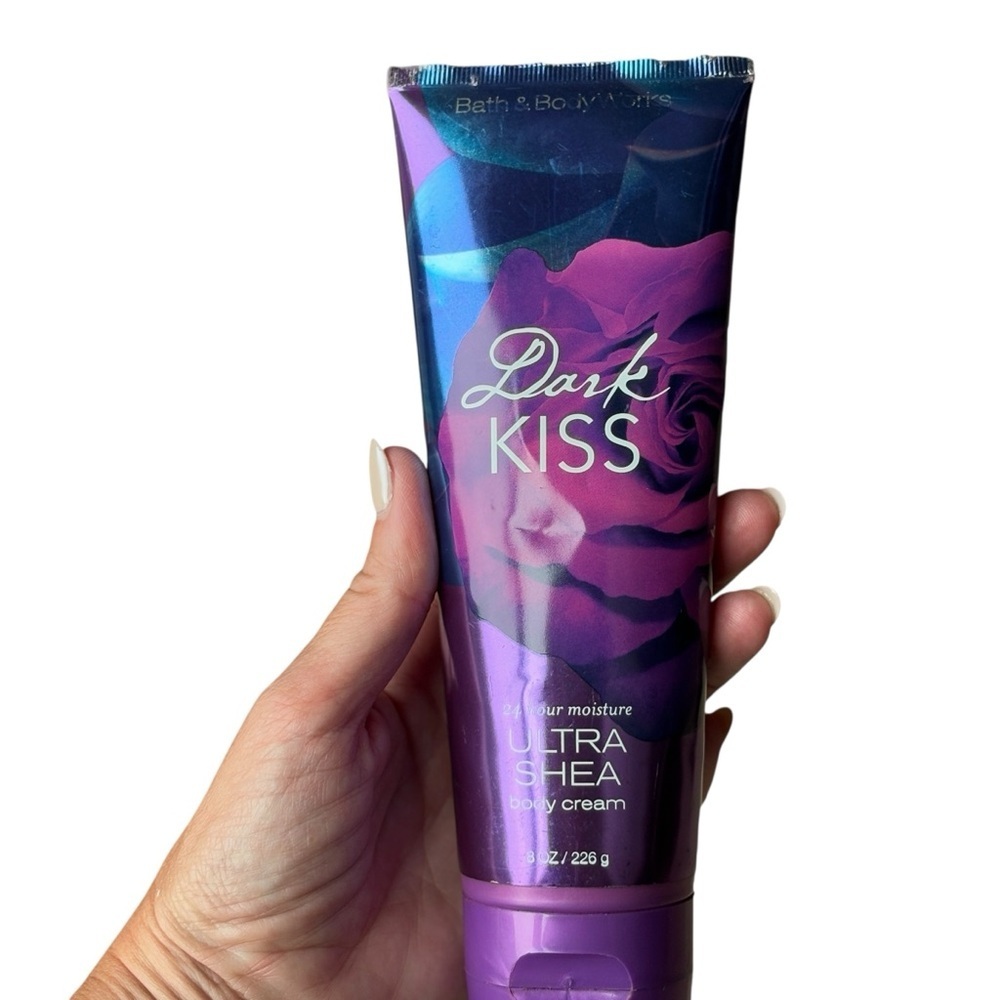 Bath & Body Works Dark Kiss Body Cream 8 oz